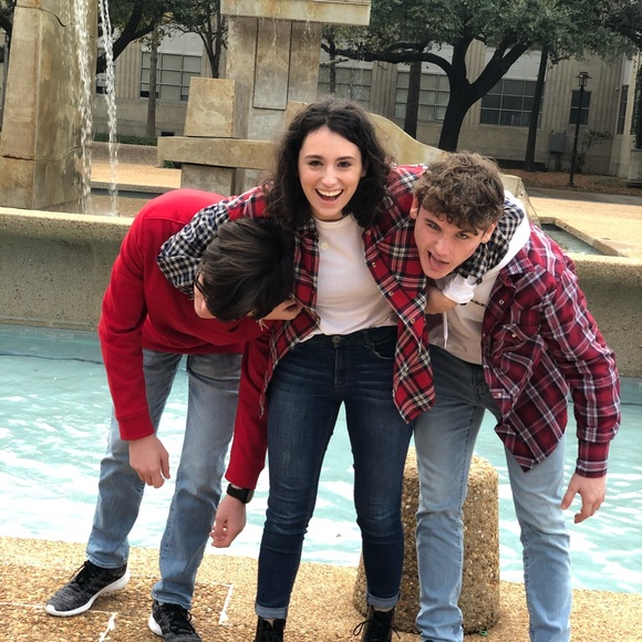 Meet your Posher, Amy - Picture 16 of 16